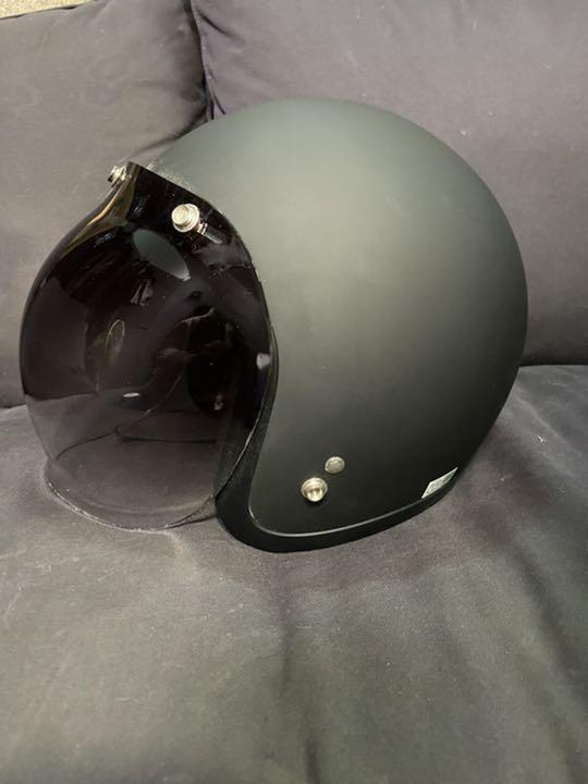 スモールジェットヘルメット マットブラック シールド付き 中古品 スモールジェットヘルメット マットブラック シールド付き 中古品