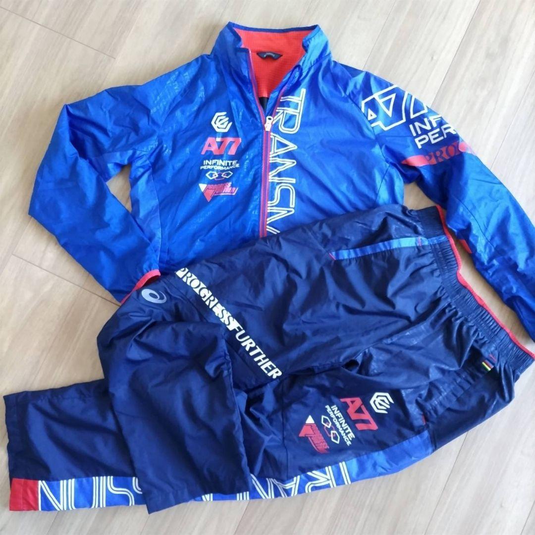 アシックス　ウィンドブレーカー上下セット （中古品）