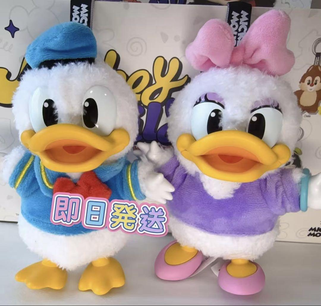 【保証書付】 Popmart ディズニー ぬいぐるみキーチェーン ドナルド、デイジー ぬいぐるみ