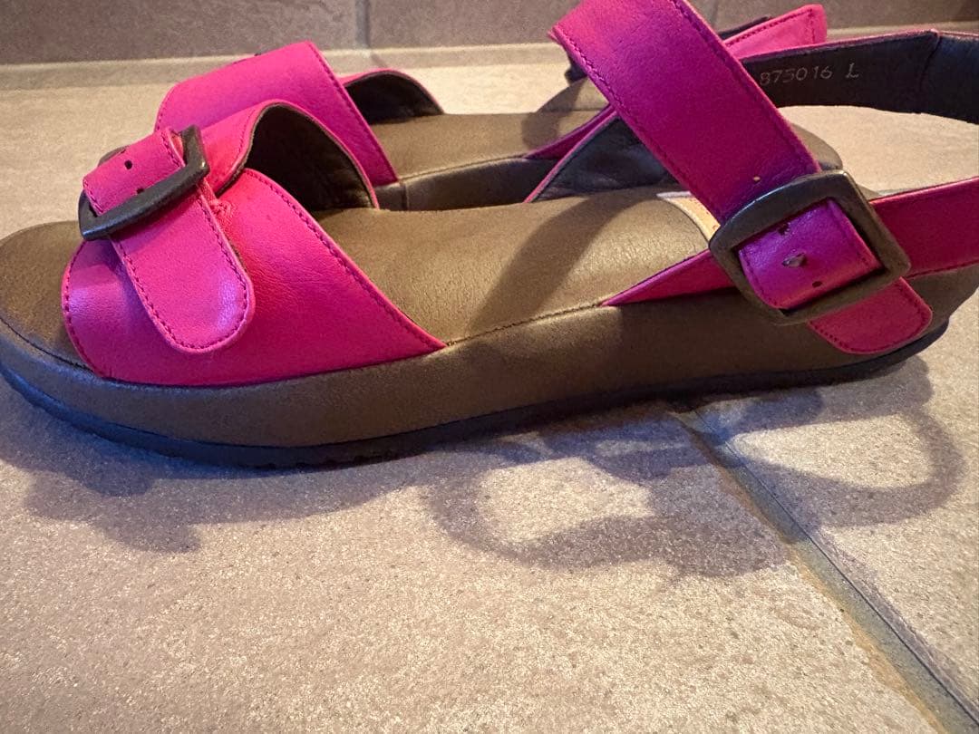 卑弥呼サンダルTAKERU ピンク ウォーターマッサージ