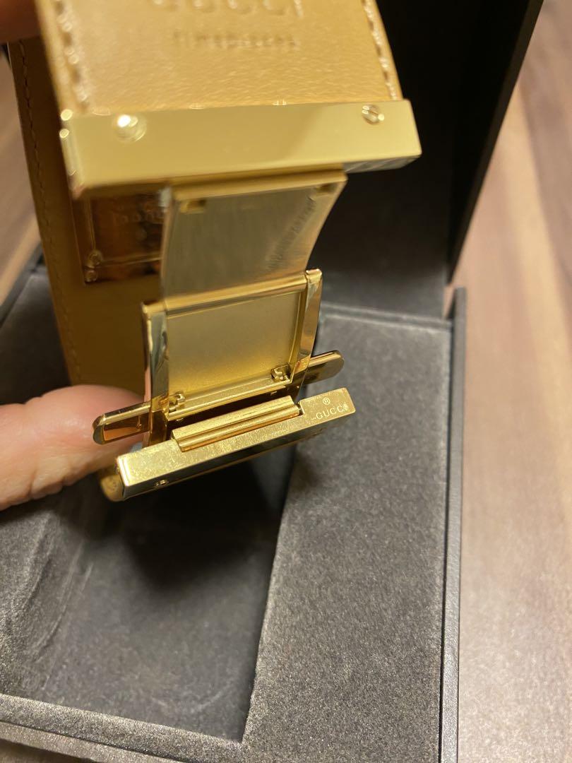【GUCCI】バングルレザー腕時計　7800L