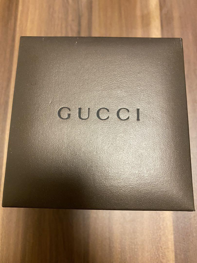 【GUCCI】バングルレザー腕時計　7800L