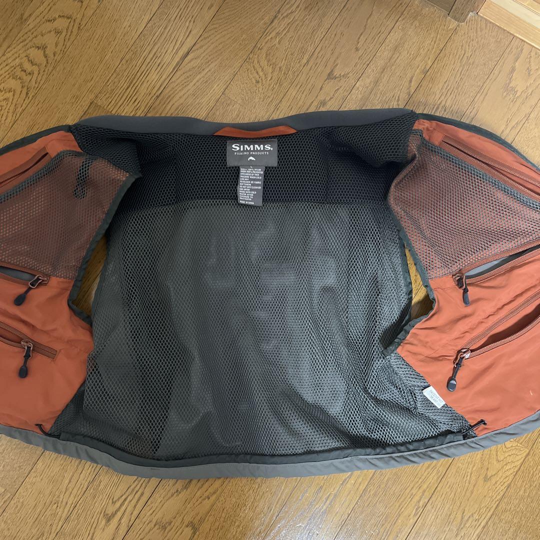 SIMMS フィッシングベスト Lサイズ グレー