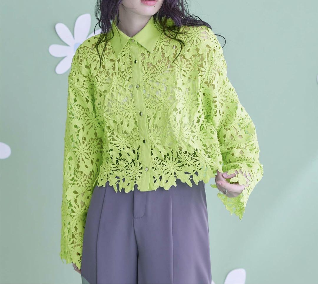 miette スカラップレースクロップドシャツ - メルカリ miette スカラップレースクロップドシャツ - メルカリ