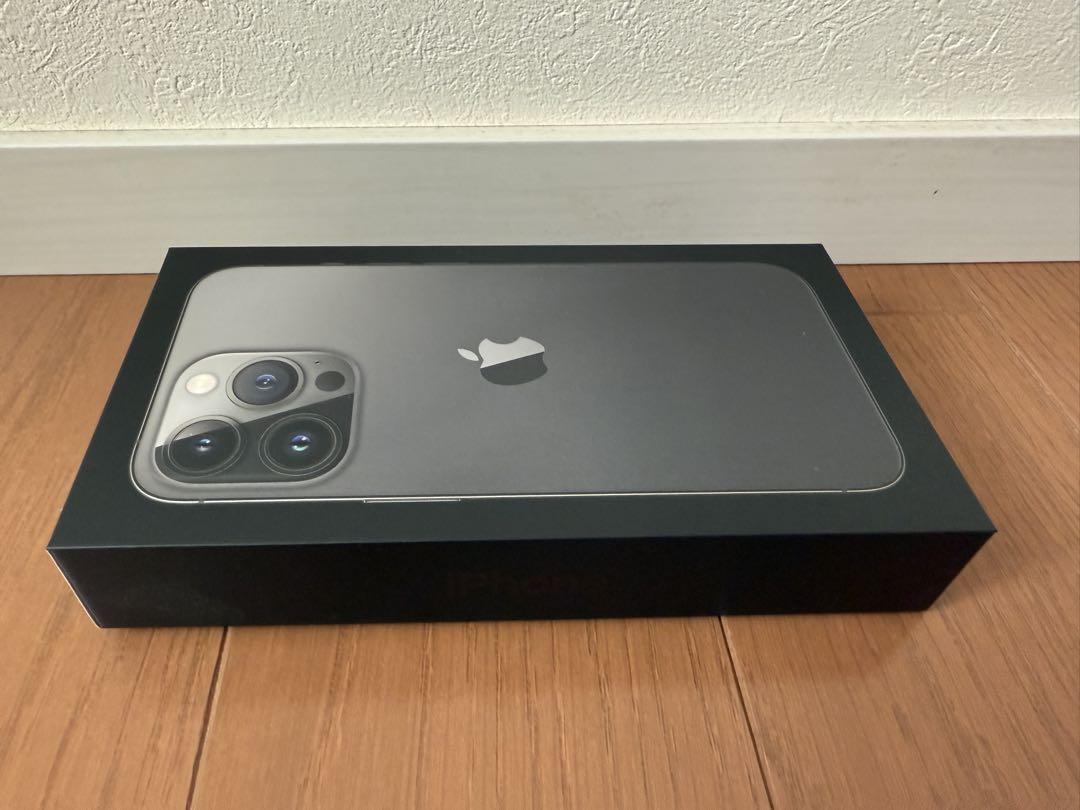 超美品　Apple iPhone 13 Pro グラファイト 256GB