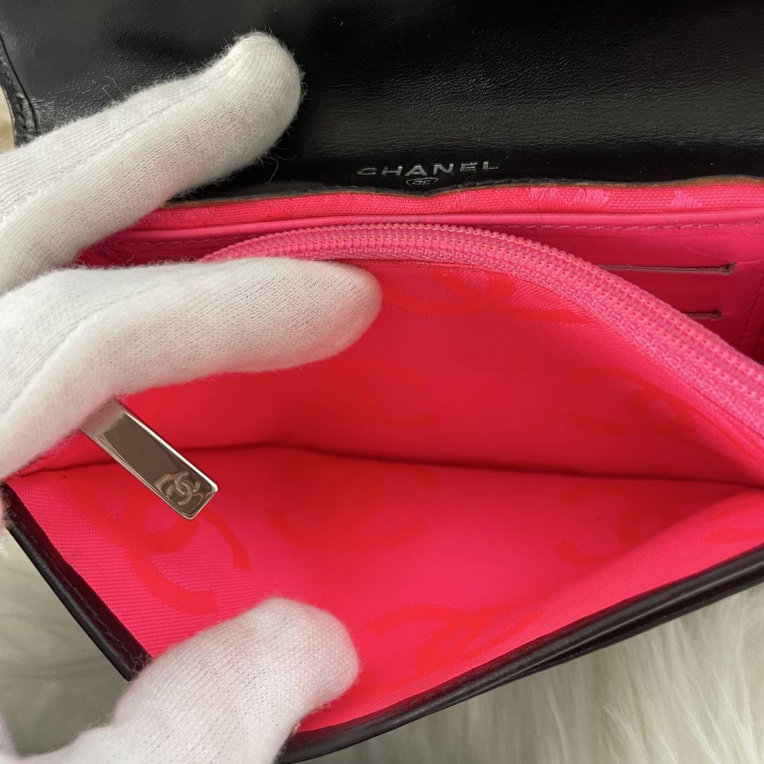 シャネル CHANEL二つ折り 財布 カンボンライン ココマーク ピンク 黒
