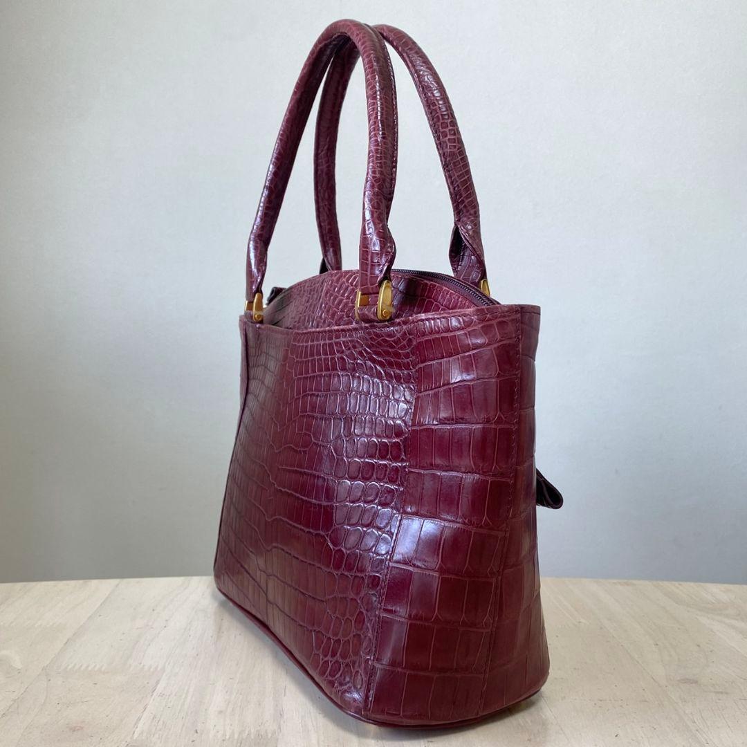 美品　ハンドバッグ　ワインレッド