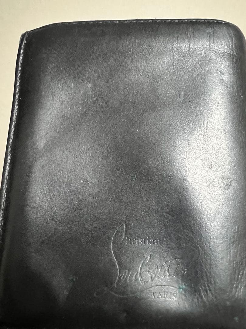 クリスチャンルブタン