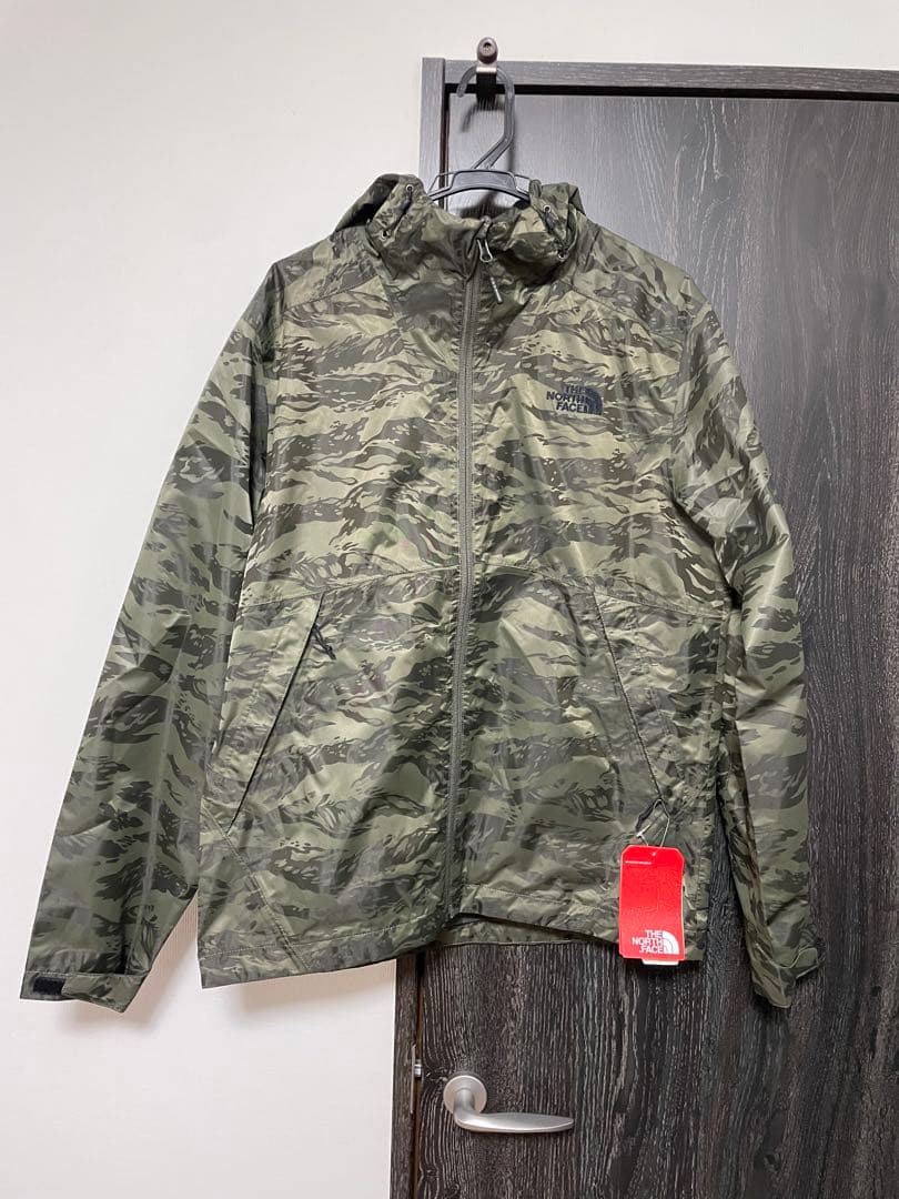 未使用THE NORTH FACE 迷彩柄 マウンテンパーカー 9,600円