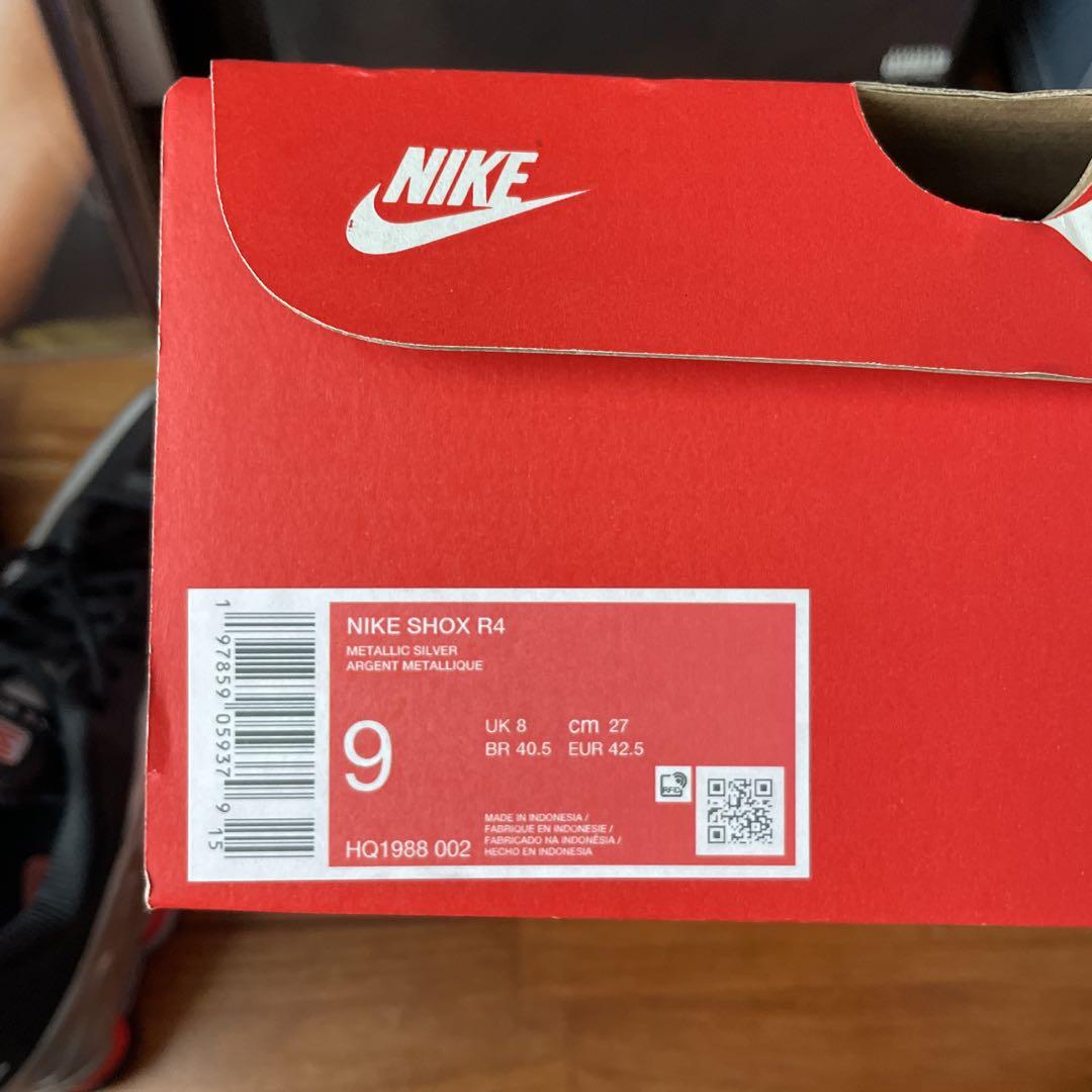 靴 NIKE SHOX R4
