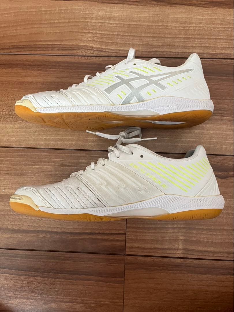 アシックス　フットサルシューズ　デスタッキ