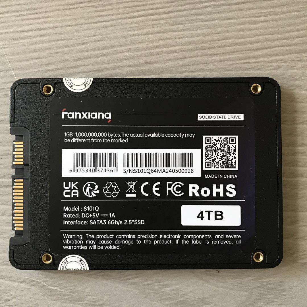 fanxiang 4TB SSD S101Q 2.5インチ 中古品