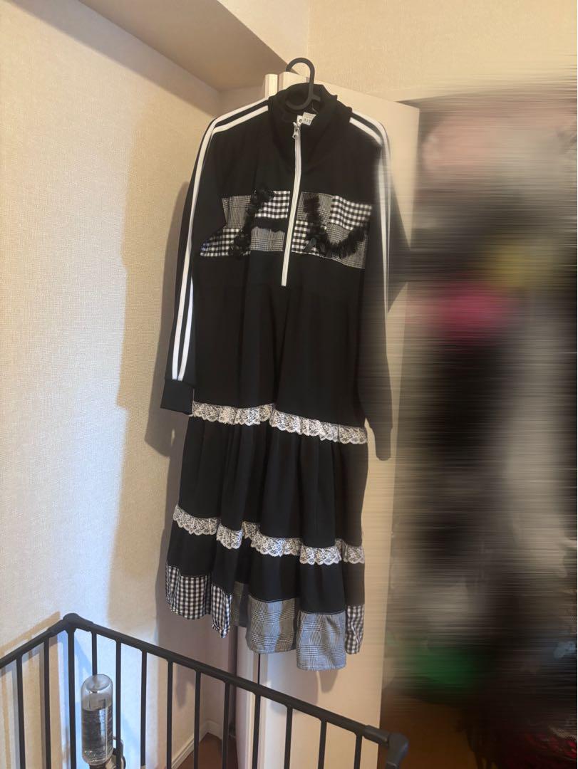 黒  ロングワンピース リメイク品