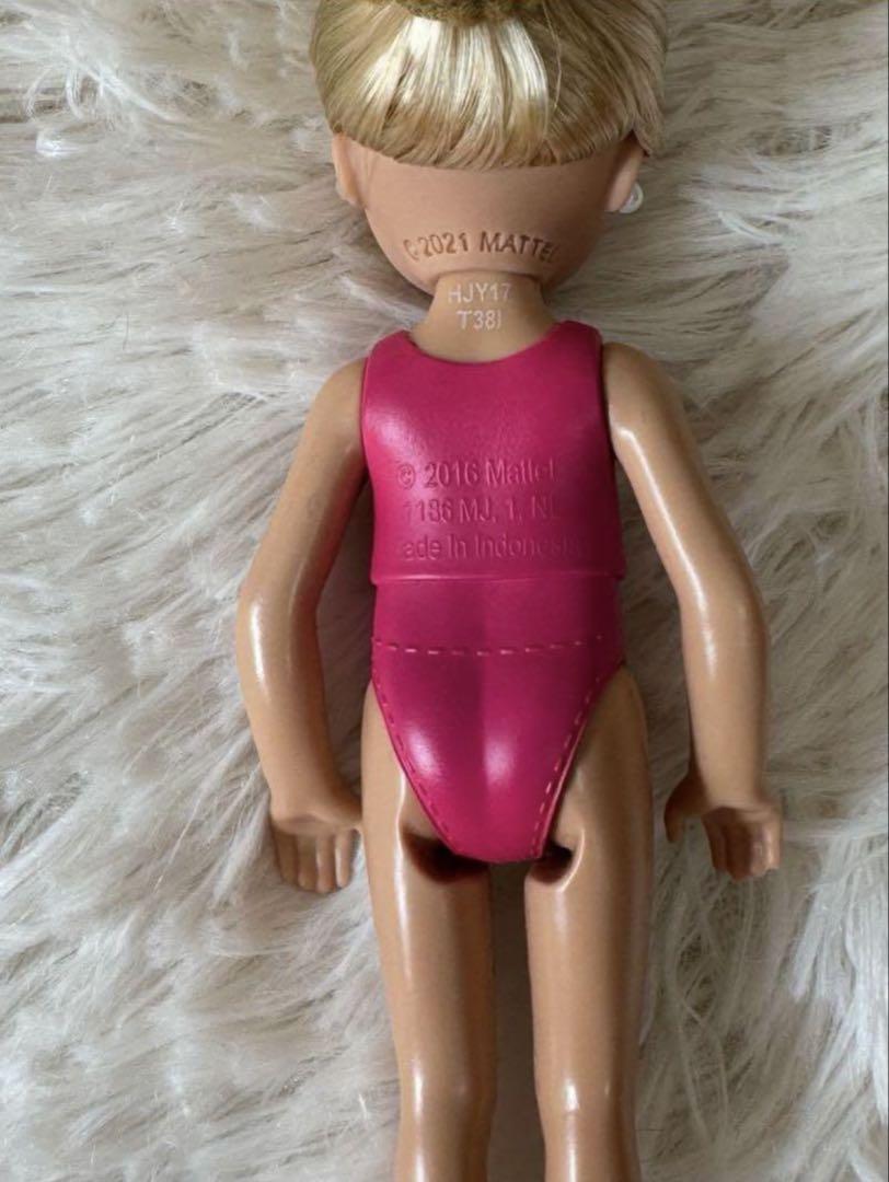 マテル人形使用　バービーキーホルダー　バービーチャームチェルシーBarbie