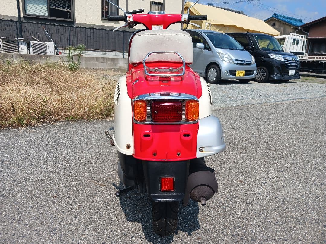 バッ○リー新品.ジュリオ50.ホンダ50周年記念モデル.ピカピカ.始動動画