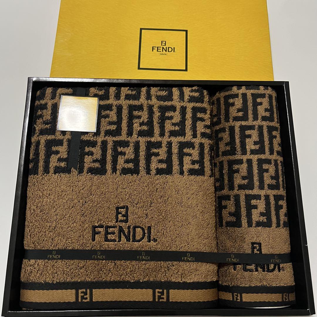 新品 FENDI フェンディ バスタオル ウォッシュタオルセット