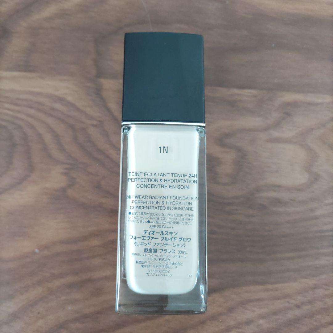 Dior Skin Glow 1N リキッドファンデーション Dior Forever Skin Glow: Hydrating Face Foundation | Dior US US