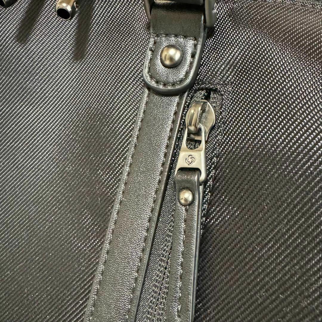 ♠