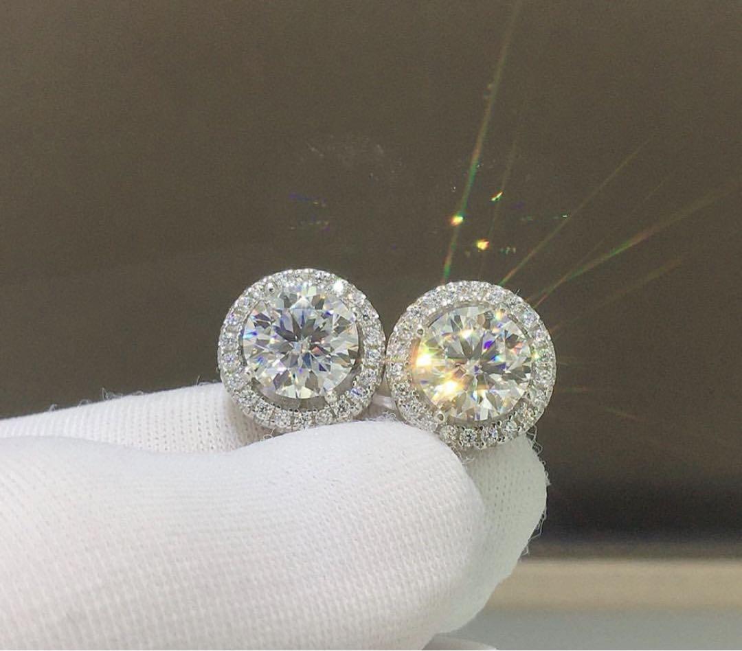 【Z世代で話題沸騰中】モアサナイト0.5ct × S925 ピアス｜選ばれてます