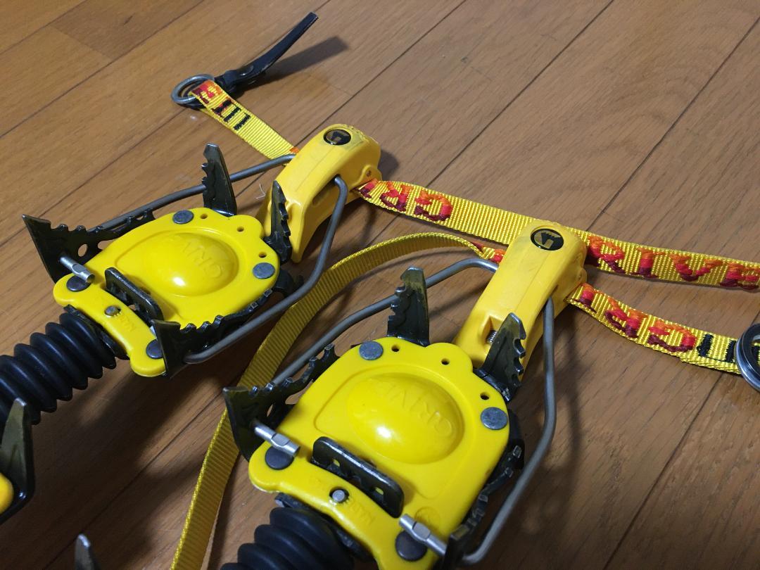 アイゼンケース付き 12本アイゼン