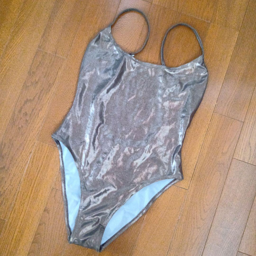 FENDI メタリックゴールドワンピース水着 6,715円