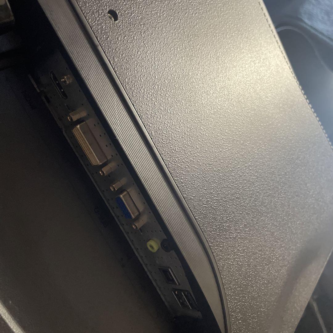 10%オフ！27インチ！大型！iiyama PROLITE E2710HDS