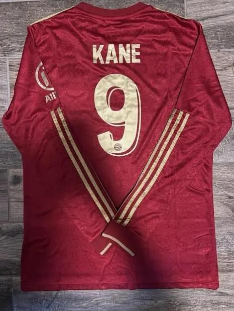 125周年記念FCバイエルン・ミュンヘン KANE 9番ユニフォーム M バイエルン・ミュンヘン125周年記念ユニフォーム 9番 ケイン