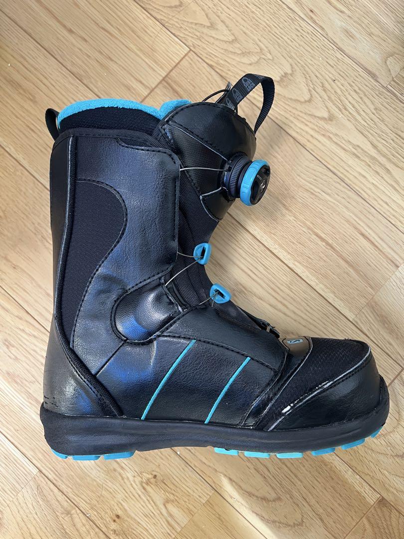 Salomon スノーボードブーツ 女性用　ボアシステム