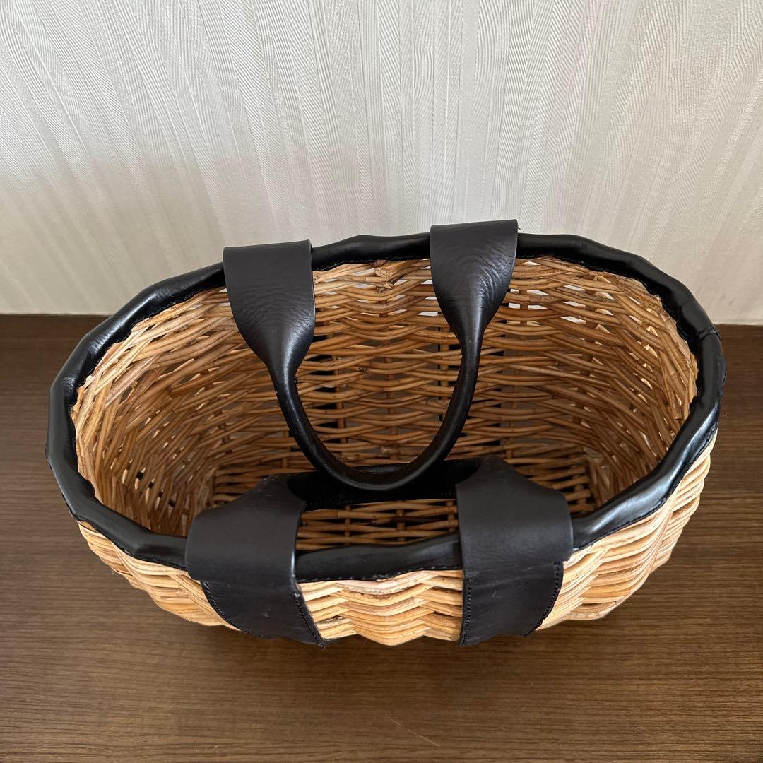 Vegetal レザーカゴバッグ