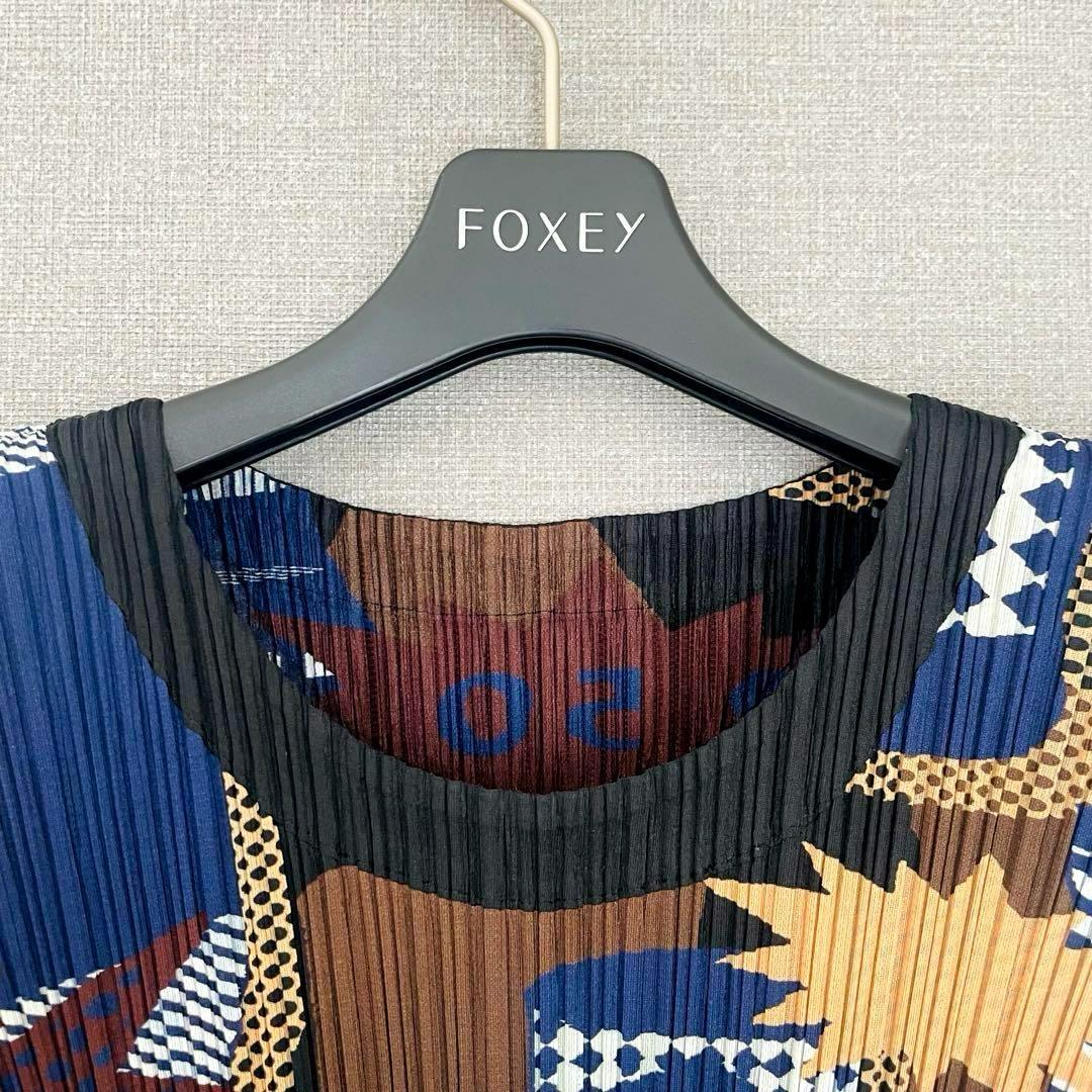 長袖トップス