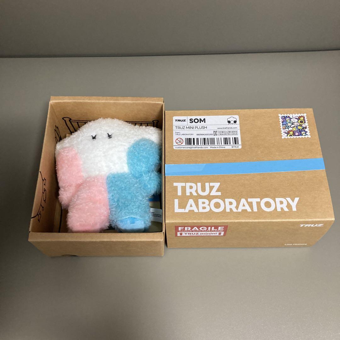TREASURE TRUZ ソム SOM minini ぬいぐるみ ドヨン - メルカリ