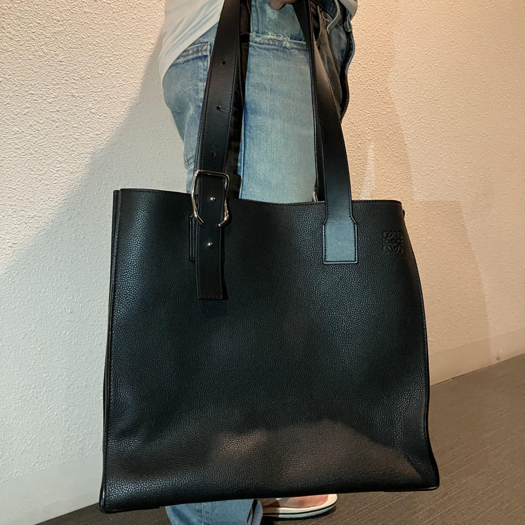 使用3~4回/ロエベ LOEWE バックルトート【BUCKLE TOTE】