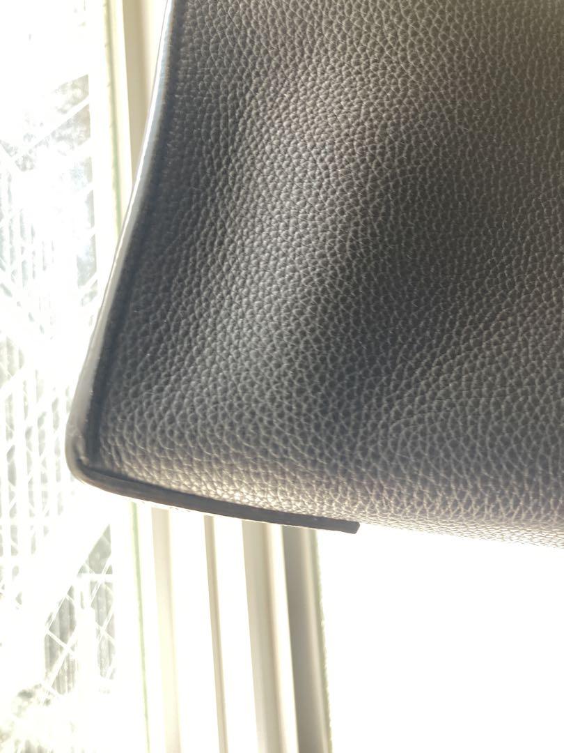 使用3~4回/ロエベ LOEWE バックルトート【BUCKLE TOTE】