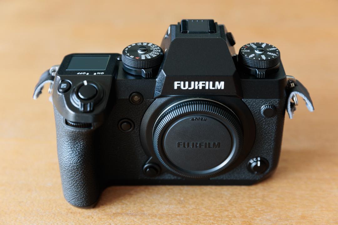 FUJIFILM X-H1 ボディ（付属品あり） 富士フイルム アウトレット 店舗