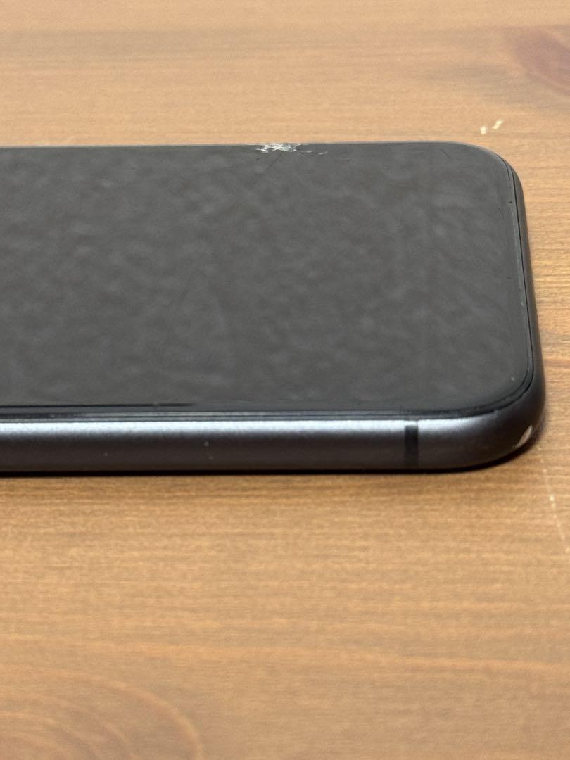 Apple iPhone 11 128GB 本体　ブラック　黒