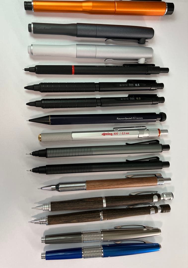 シャーペンボールペン目立った傷や汚れなし