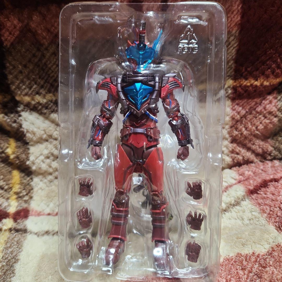 ブラッドスターク SHフィギュアーツ バンダイ