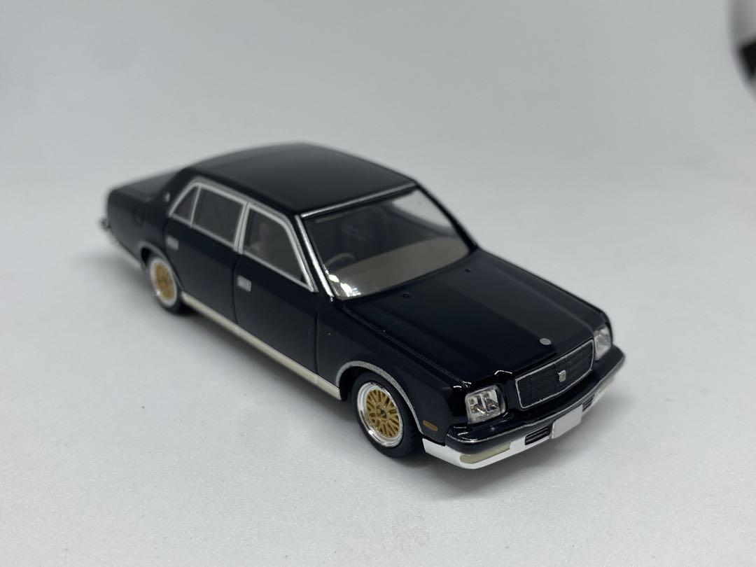 トミカリミテッドヴィンテージ 1/64 トヨタ センチュリー ブラック 改造品