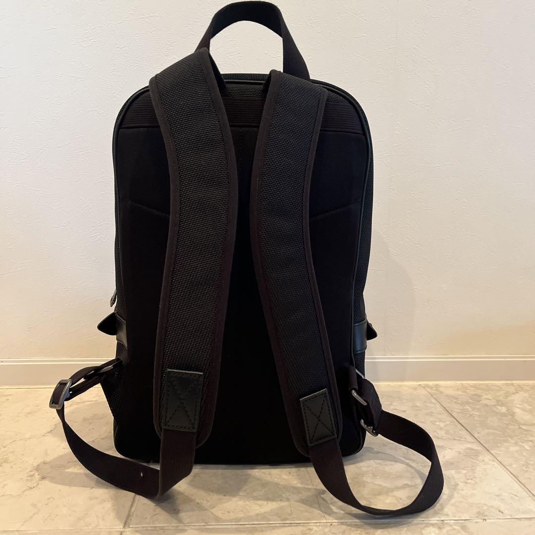 ハンティングワールド　リュック　黒　3way ショルダーバッグ