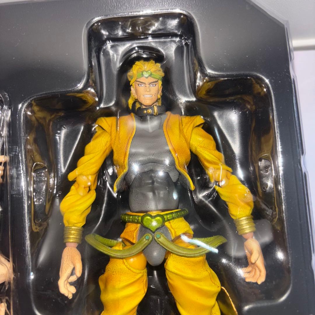 超像可動 「ジョジョの奇妙な冒険」第三部 11.DIO (荒木飛呂彦