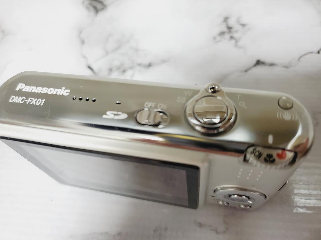 【RM73】Panasonic LUMIX DMC-FX01 デジカメ