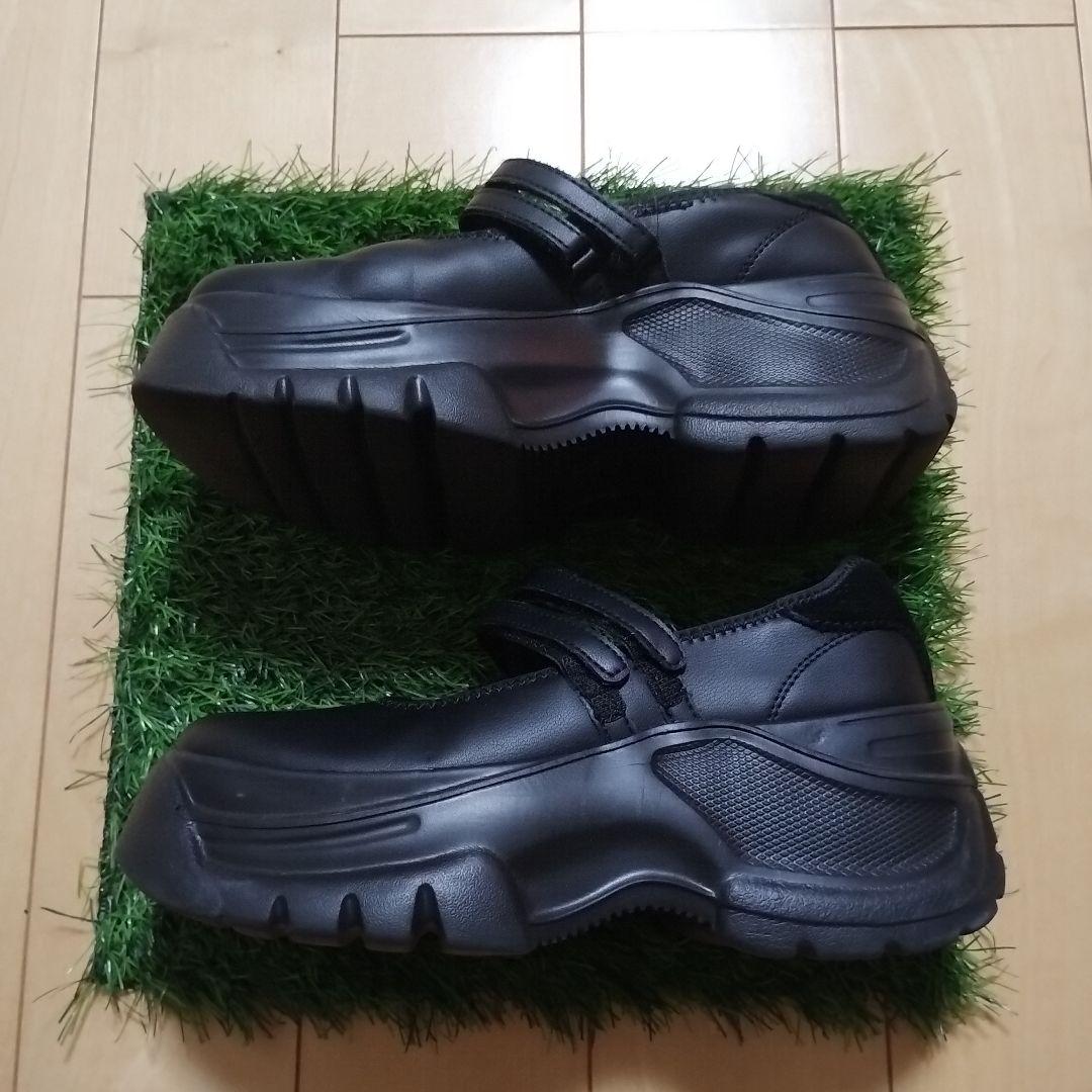新品☆シューズ袋有り・ZARA ブラック バレエ 厚底 ストラップ