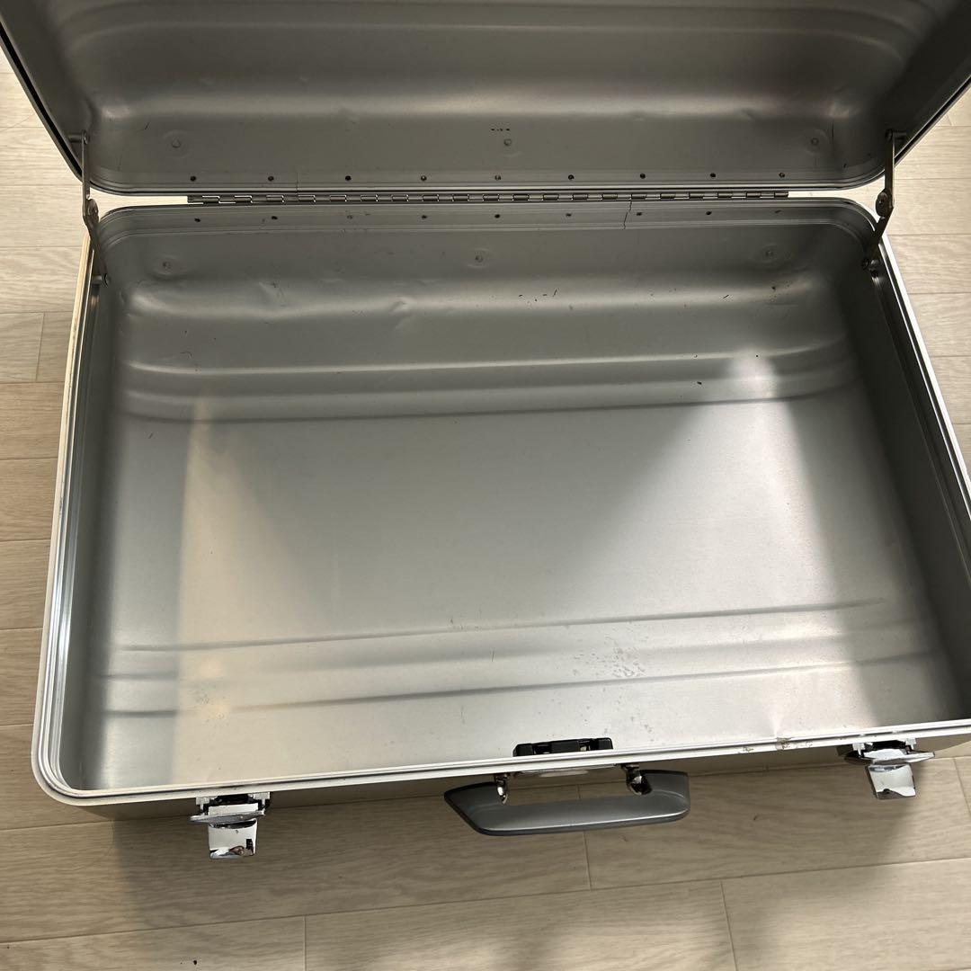 大型ヴィンテージ　ZERO HALLIBURTON ゼロハリバートン　トランク