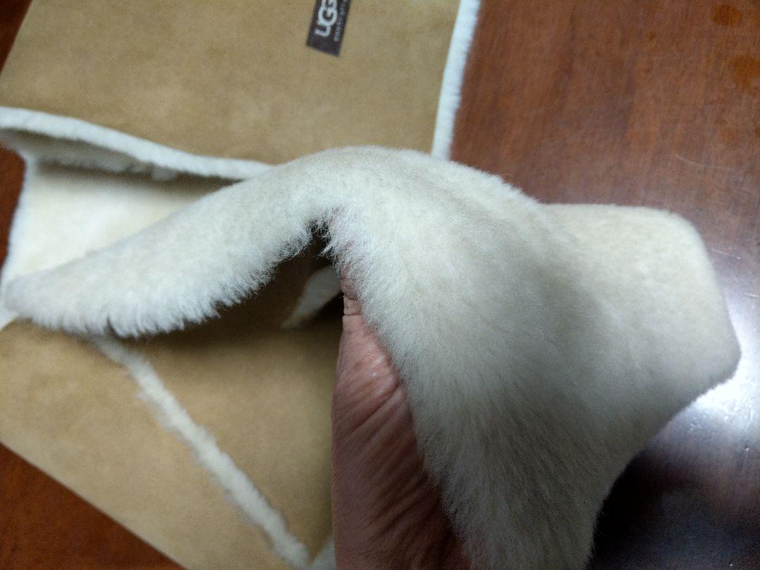 高評価 UGG マフラー 未使用 美品 aDcKl-m14959656104 アグ ムートン 再入荷新作