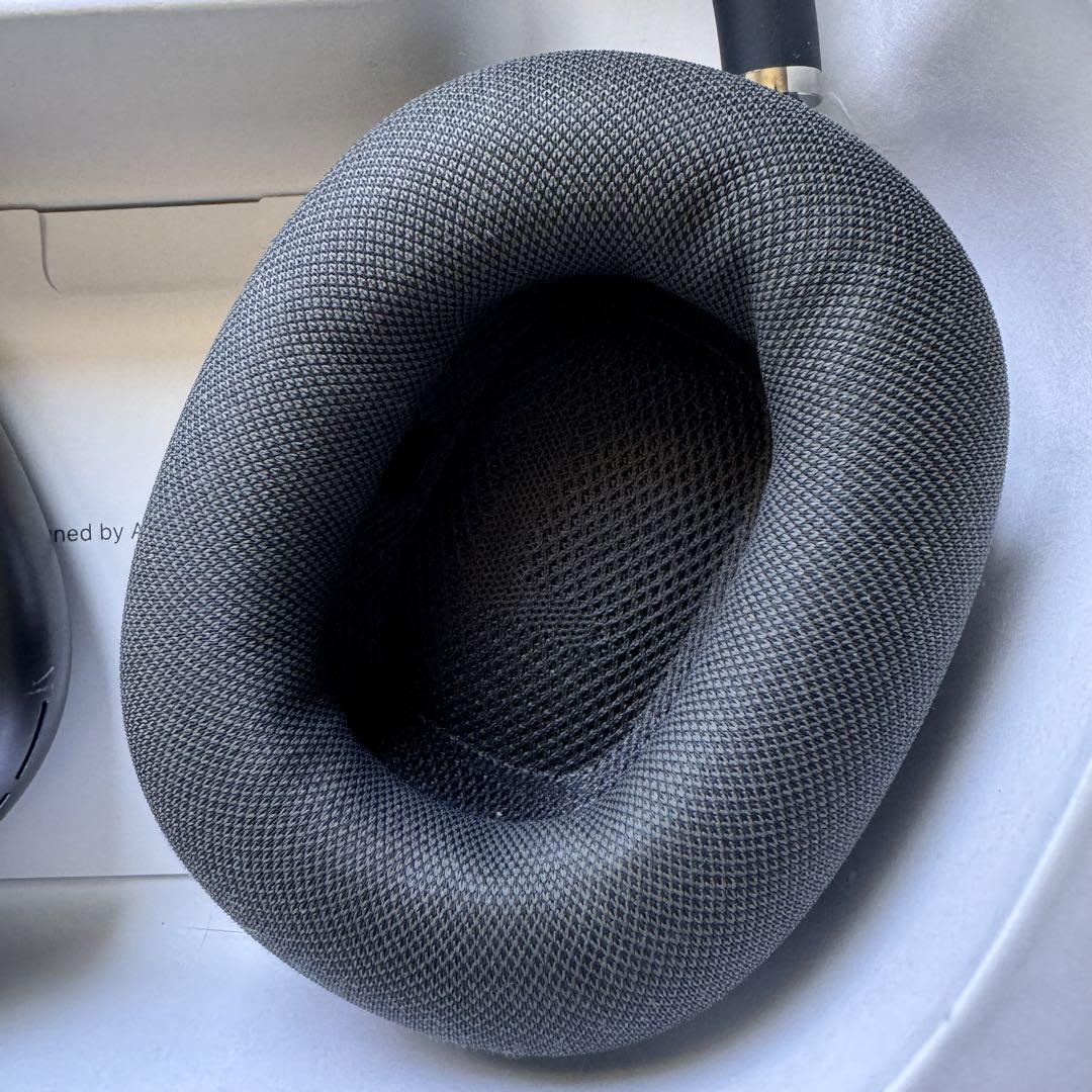 ヘッドホン Apple Airpods Max