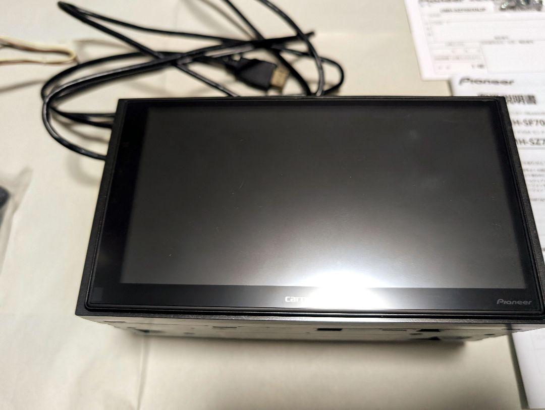 【美品】Pioneer DMH-SZ700 カーナビ 本体