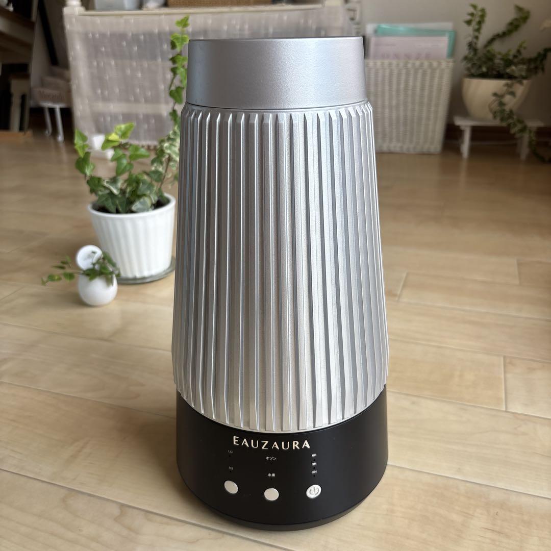 送料無料◆2025新品  Eauzaura メルカリ - シルバー/ブラック 置き型加湿器 加湿器