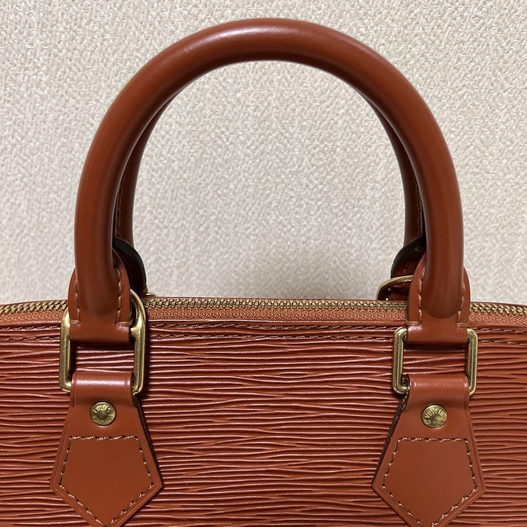 ルイヴィトン エピ　アルマ　M10917