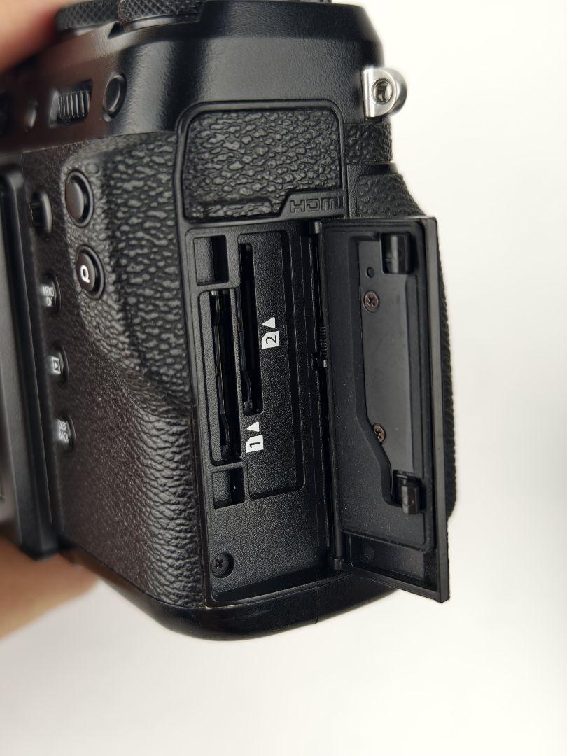 美品 FUJIFILM フジフィルム GFX 50R 中判 ミラーレス一眼