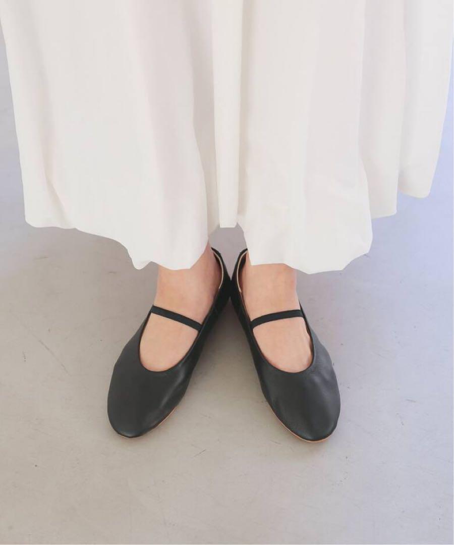 新品 JIMMY CHOO 38.5 ALINA ネイビー 星スタッズ フラット